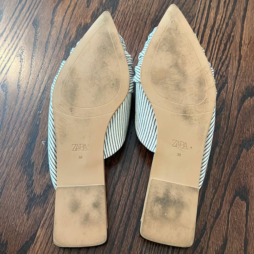 Zara Flats, size 7 (EU 37), black and white pin stripe - Picture 3 of 3